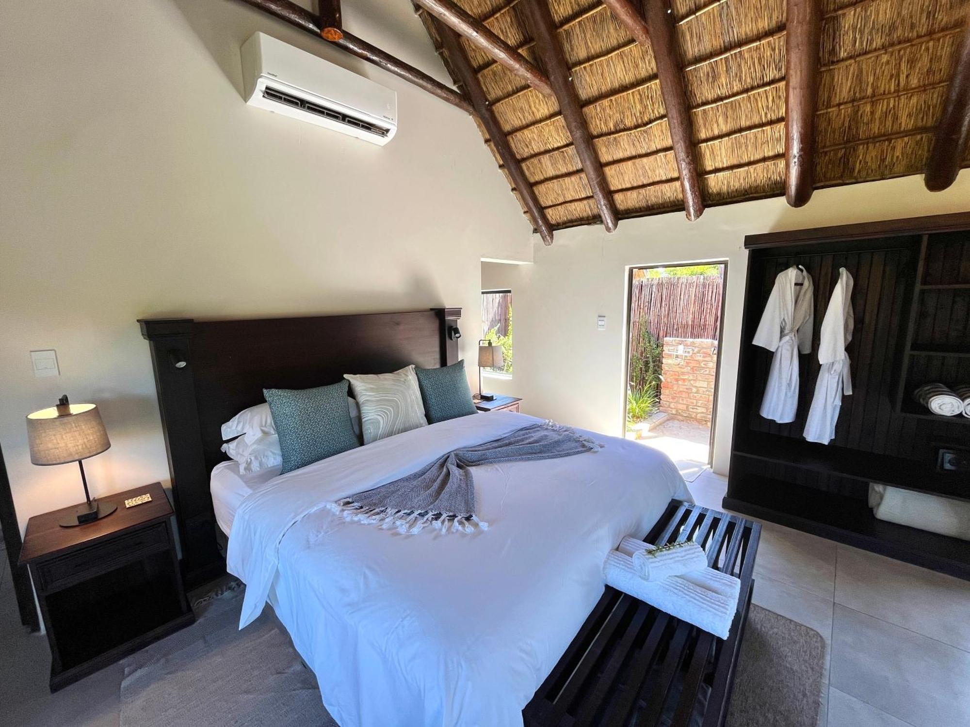 Charihandra Game Lodge Addo Exterior photo